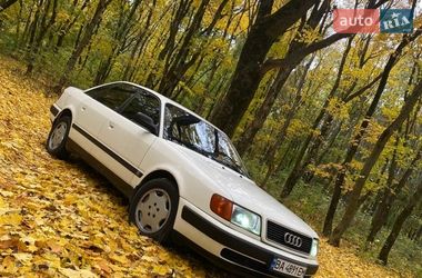 Седан Audi 100 1991 в Яготині