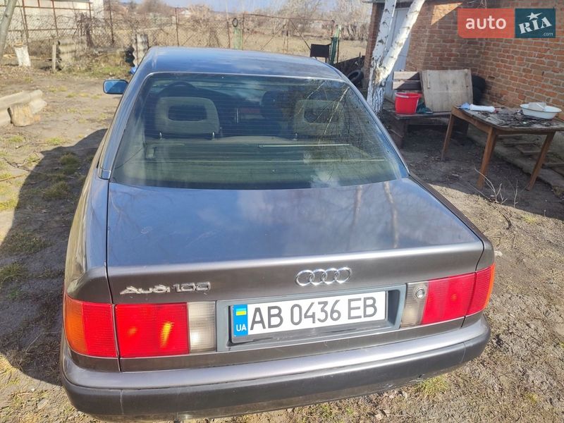 Седан Audi 100 1991 в Ильинцах