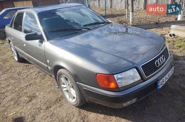 Седан Audi 100 1991 в Ильинцах