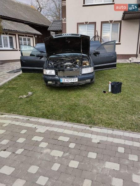 Седан Audi 100 1991 в Глыбокой