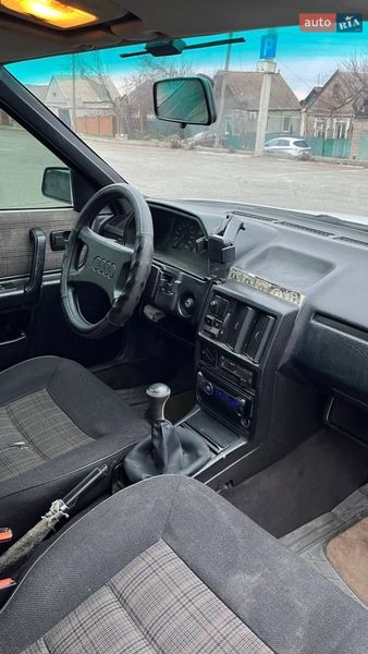 Седан Audi 100 1987 в Запорожье
