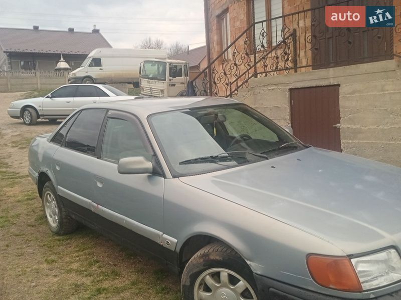 Седан Audi 100 1992 в Черновцах фото 3 Седан Audi 100 1992 в Черновцах