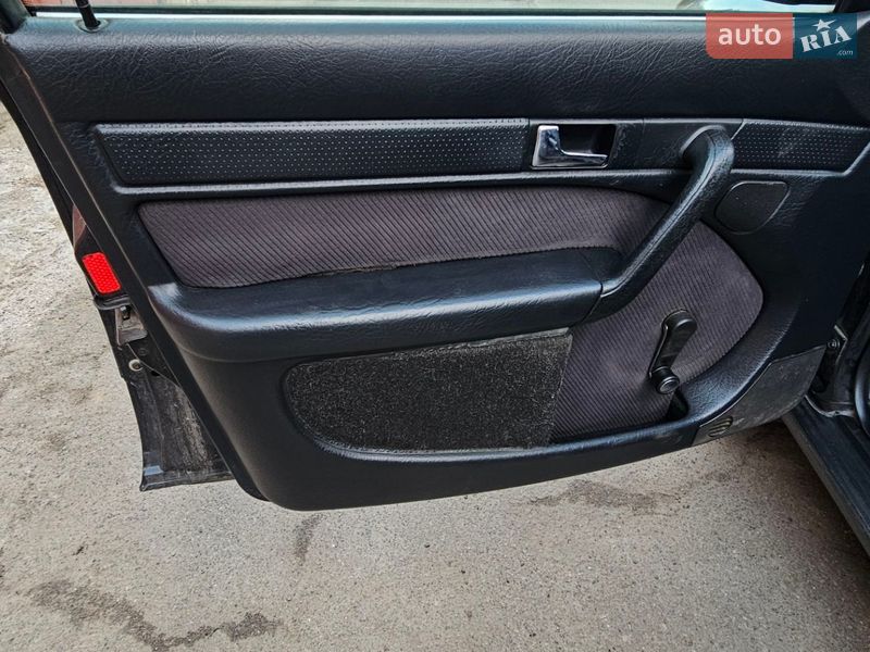 Седан Audi 100 1991 в Києві