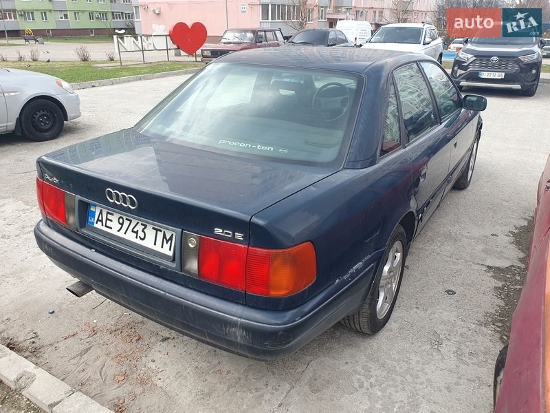 Седан Audi 100 1992 в Полтаве