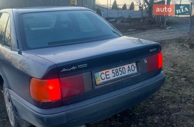 Седан Audi 100 1992 в Кельменцах