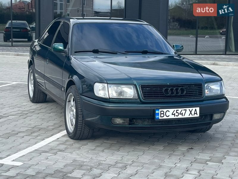 Седан Audi 100 1994 в Шептицькому