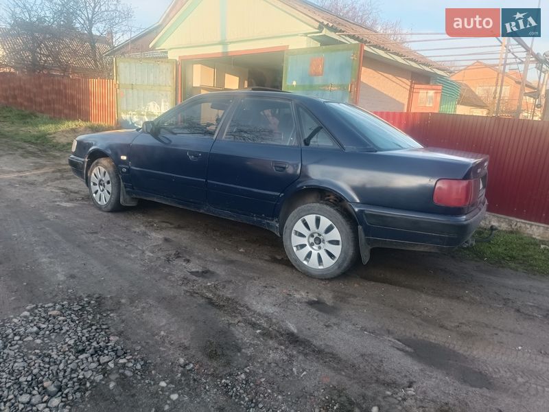 Седан Audi 100 1991 в Бару