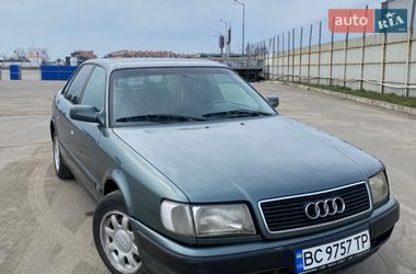 Седан Audi 100 1992 в Львове