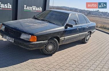 Седан Audi 100 1990 в Шумську