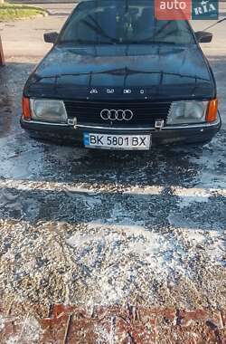 Седан Audi 100 1990 в Ровно