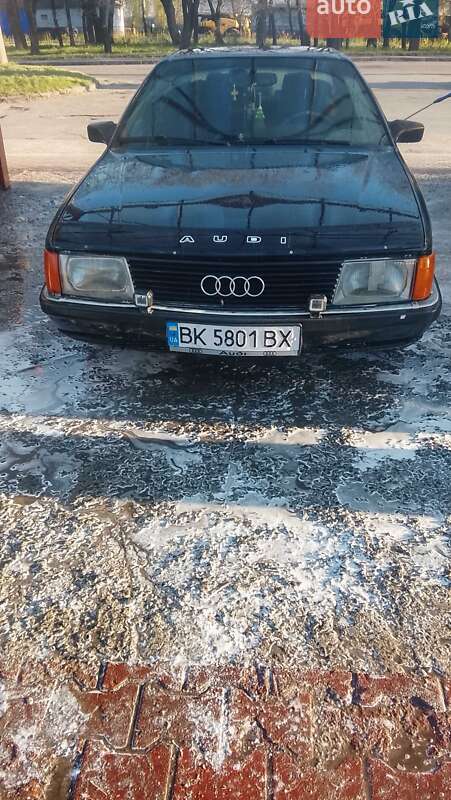 Audi 100 1990