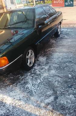 Седан Audi 100 1990 в Рівному