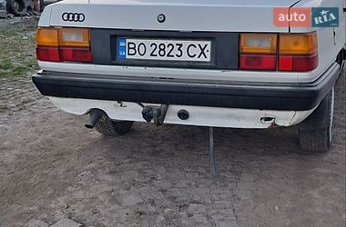 Седан Audi 100 1986 в Чорткові