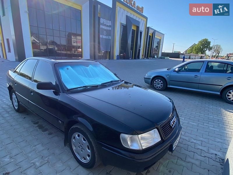 Седан Audi 100 1992 в Виннице