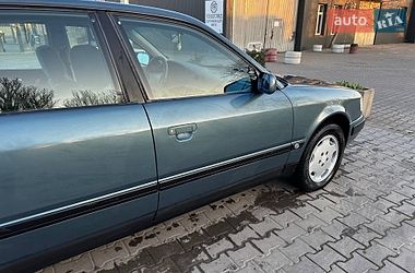 Седан Audi 100 1991 в Одессе