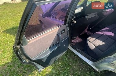 Седан Audi 100 1983 в Нововолынске