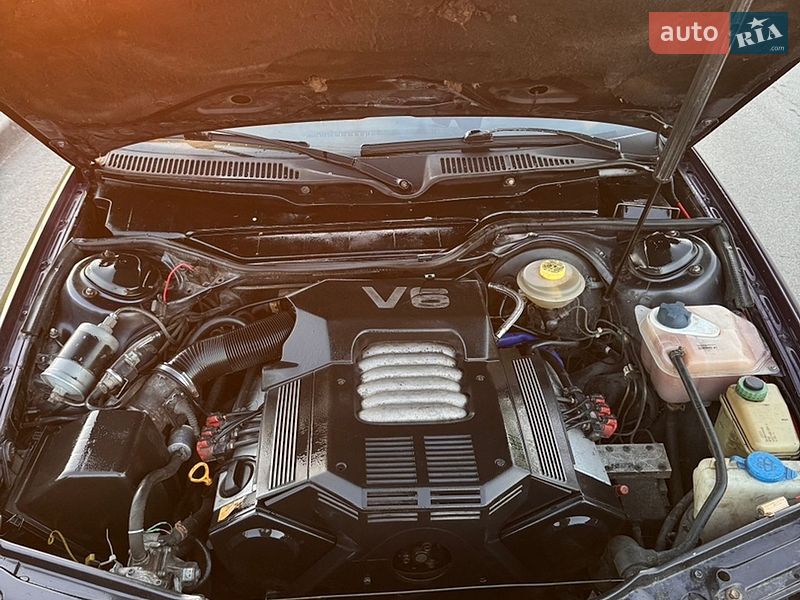 Седан Audi 100 1994 в Киеве