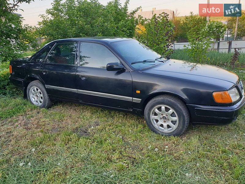 Седан Audi 100 1991 в Підволочиську