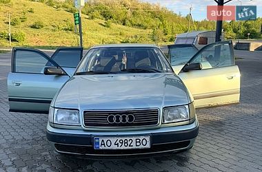 Седан Audi 100 1992 в Ужгороді