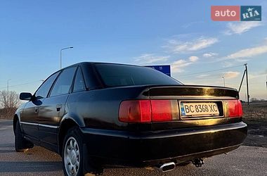Седан Audi 100 1991 в Городке