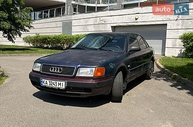 Седан Audi 100 1994 в Киеве
