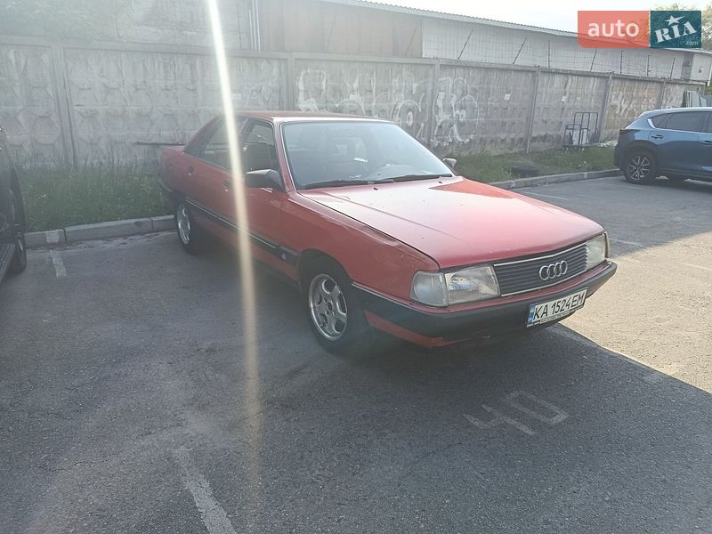Седан Audi 100 1989 в Києві