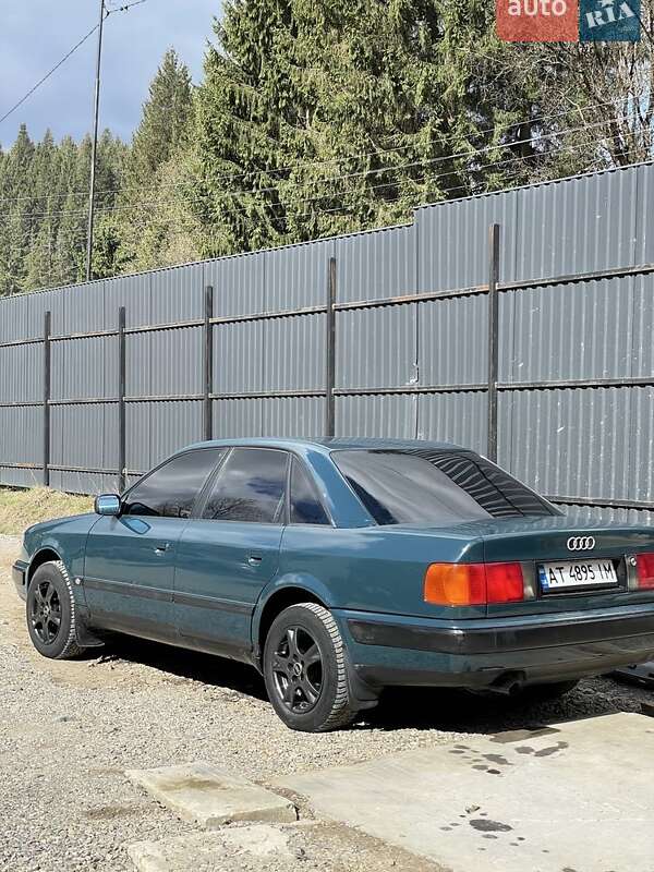 Седан Audi 100 1992 в Яремчі