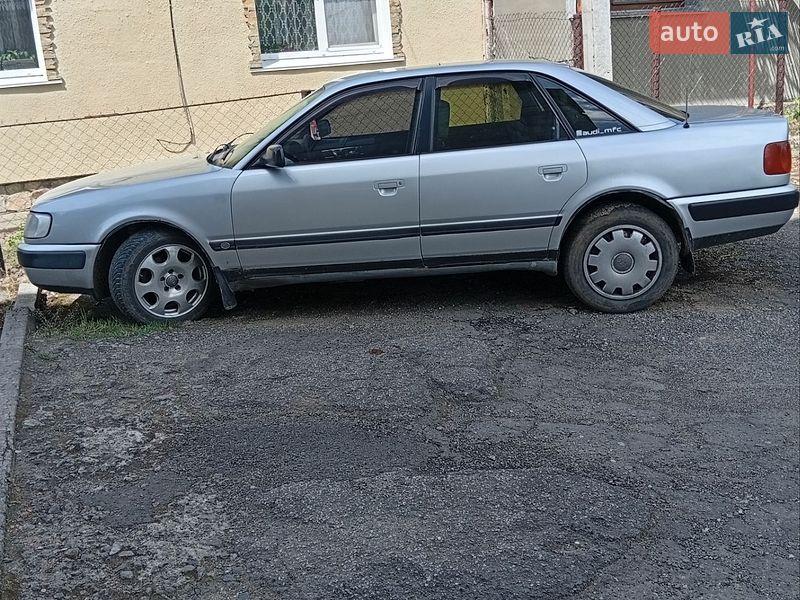 Седан Audi 100 1993 в Хмельницком