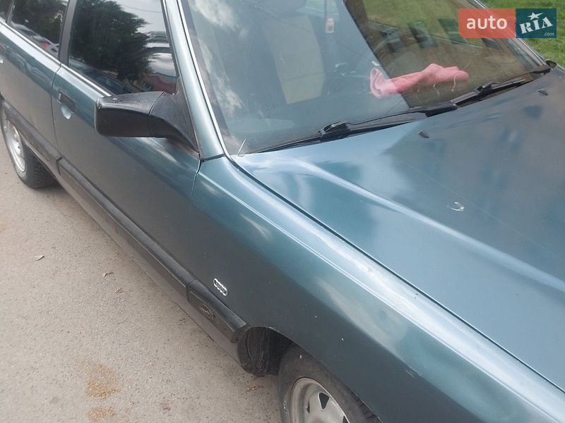 Седан Audi 100 1988 в Києві фото Седан Audi 100 1988 в Києві