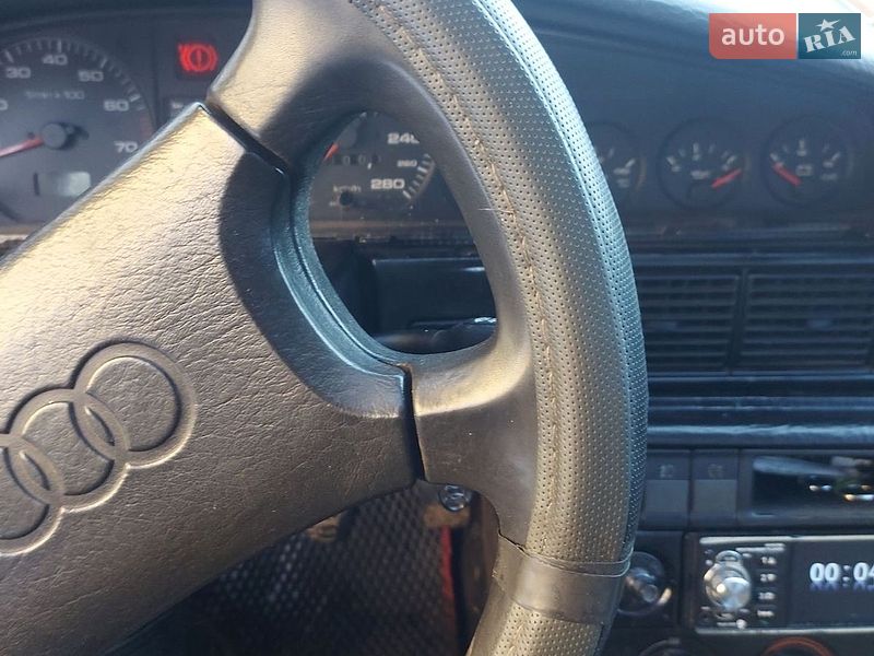 Седан Audi 100 1988 в Києві фото 2 Седан Audi 100 1988 в Києві