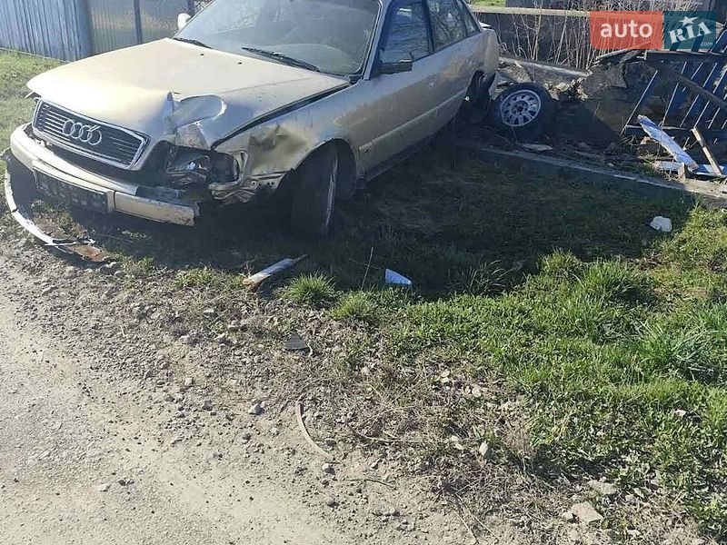 Седан Audi 100 1992 в Чорткове