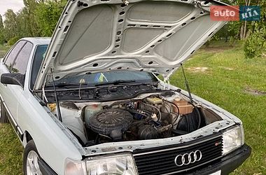 Седан Audi 100 1983 в Ковеле