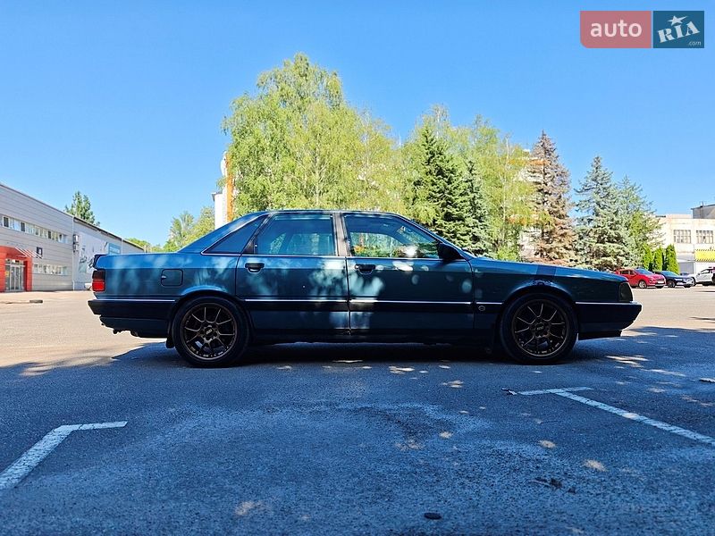 Седан Audi 100 1990 в Києві