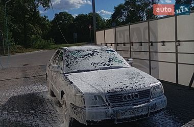 Седан Audi 100 1991 в Чорткове