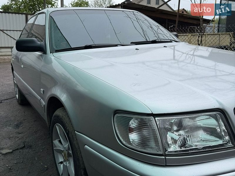 Audi 100 1993