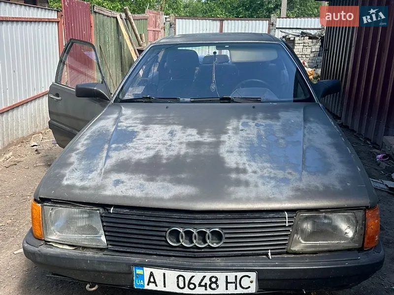 Audi 100 1984