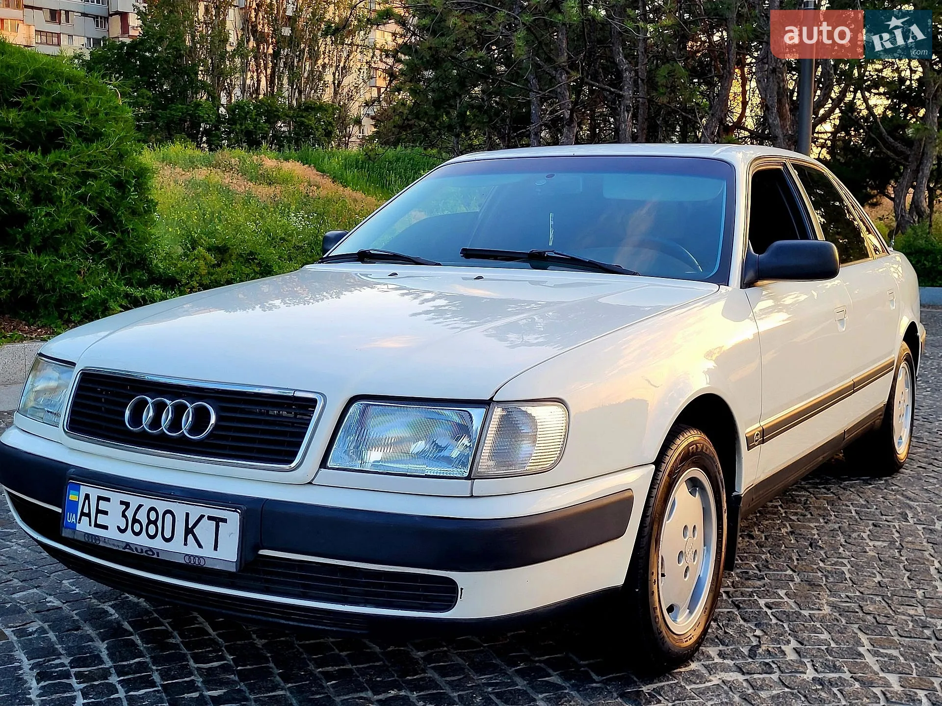 Audi 100 1992 VIN WAUZZZ4AZNN108334 фото оголошення 5 з 20