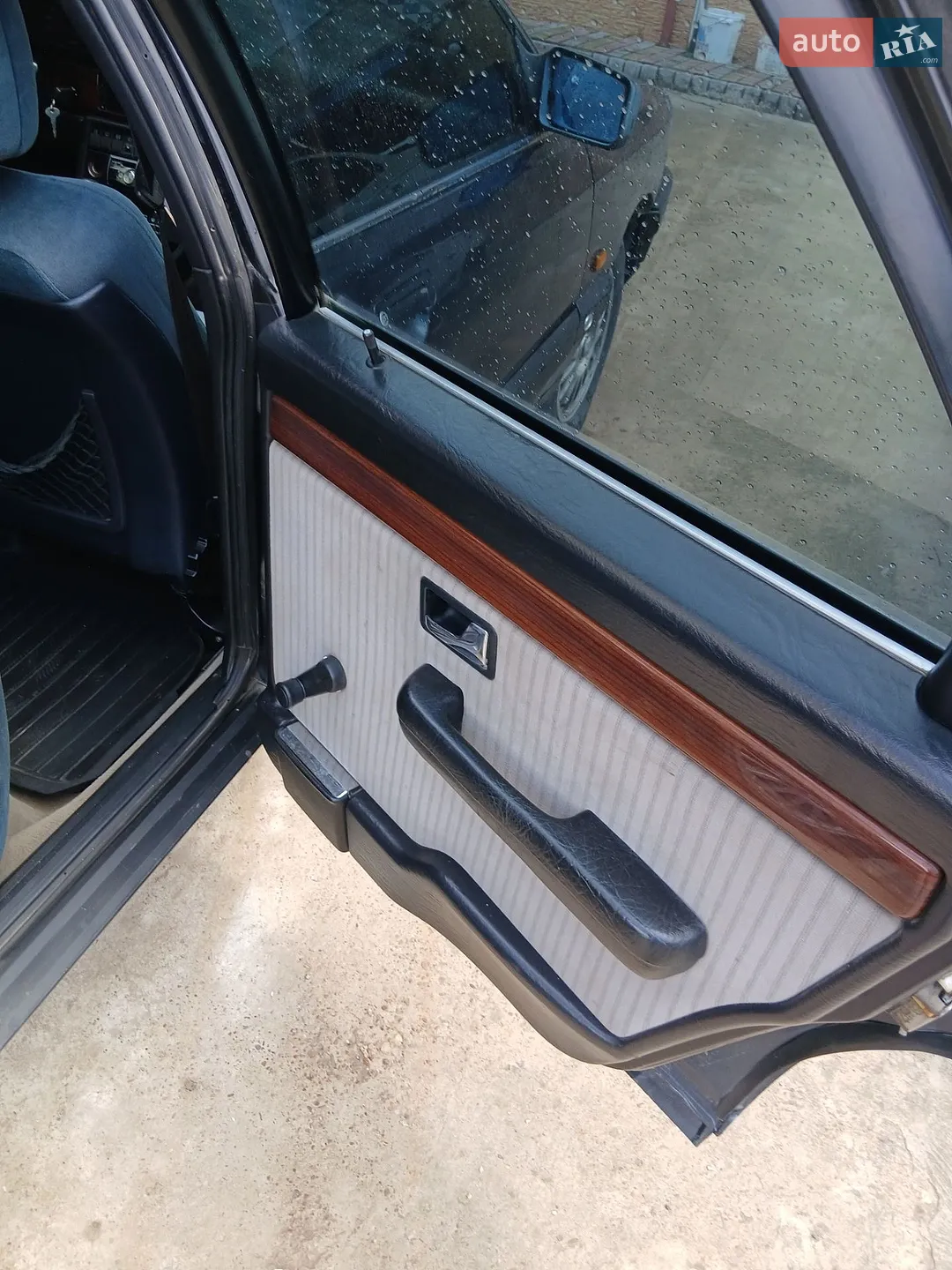 Audi 100 1989 VIN WAUZZZ44ZKN052856 фото оголошення 5 з 8