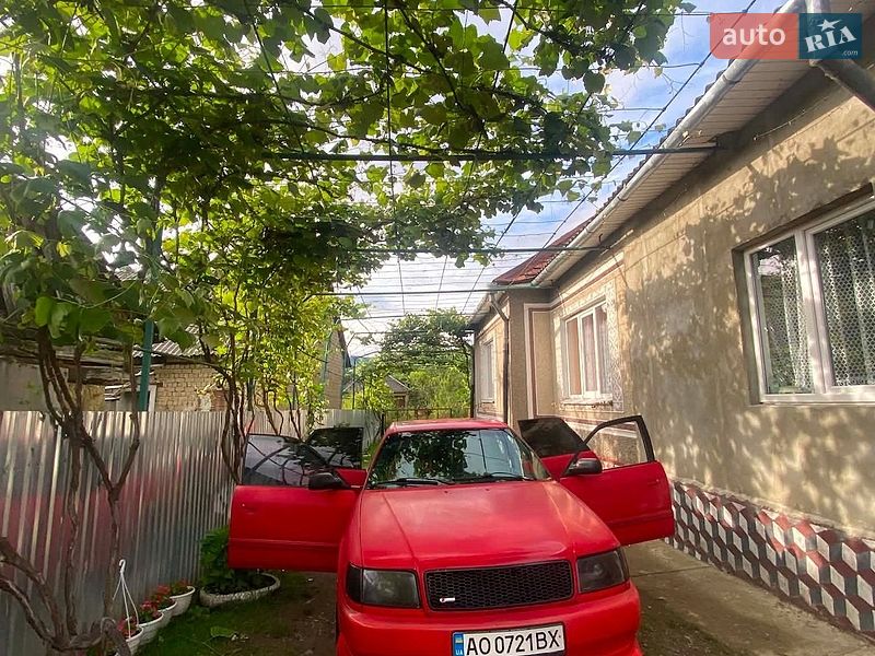 Седан Audi 100 1992 в Перечині