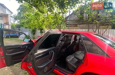 Седан Audi 100 1992 в Перечині