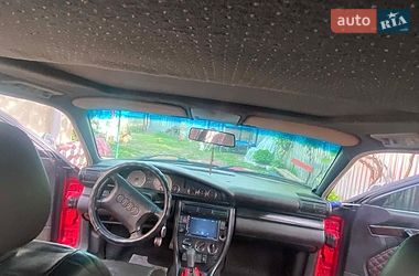 Седан Audi 100 1992 в Перечині