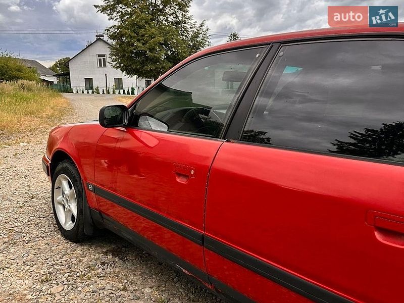 Седан Audi 100 1992 в Дрогобыче