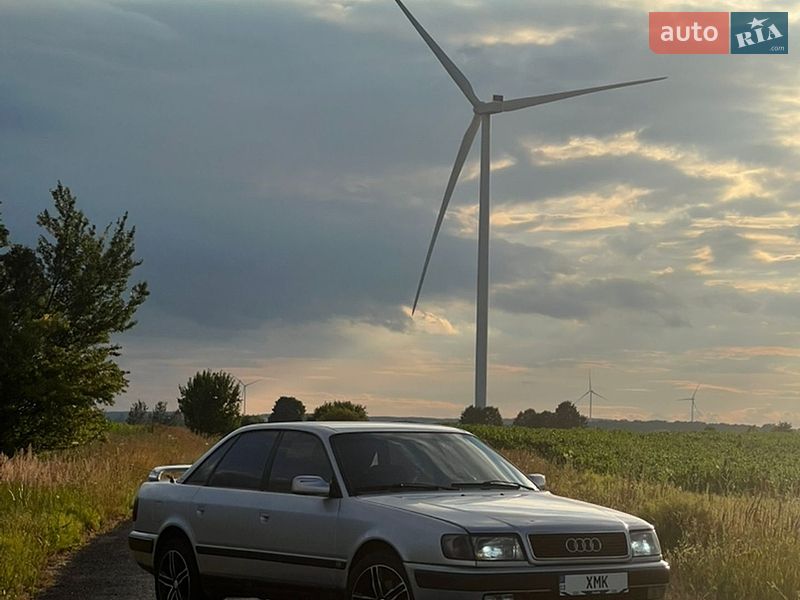 Седан Audi 100 1991 в Владимире
