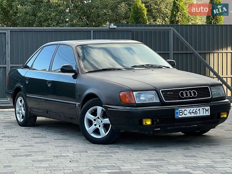 Седан Audi 100 1994 в Дрогобичі