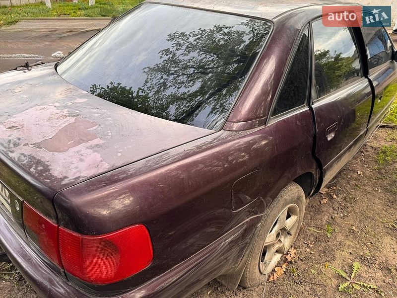 Седан Audi 100 1993 в Ружине фото Седан Audi 100 1993 в Ружине