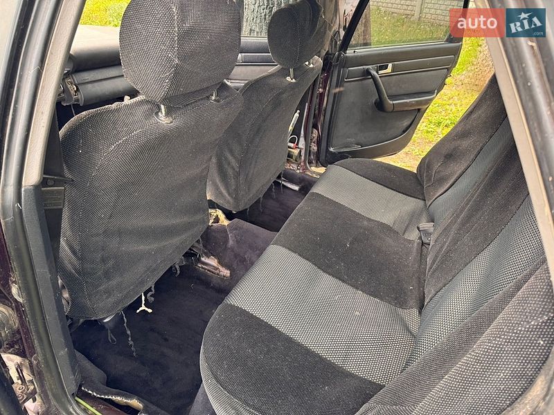 Седан Audi 100 1993 в Ружине фото 15 Седан Audi 100 1993 в Ружине