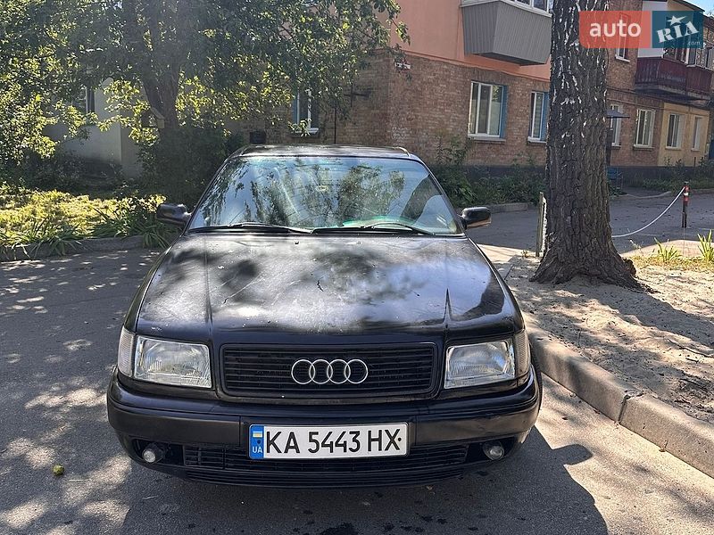 Седан Audi 100 1992 в Вишневому
