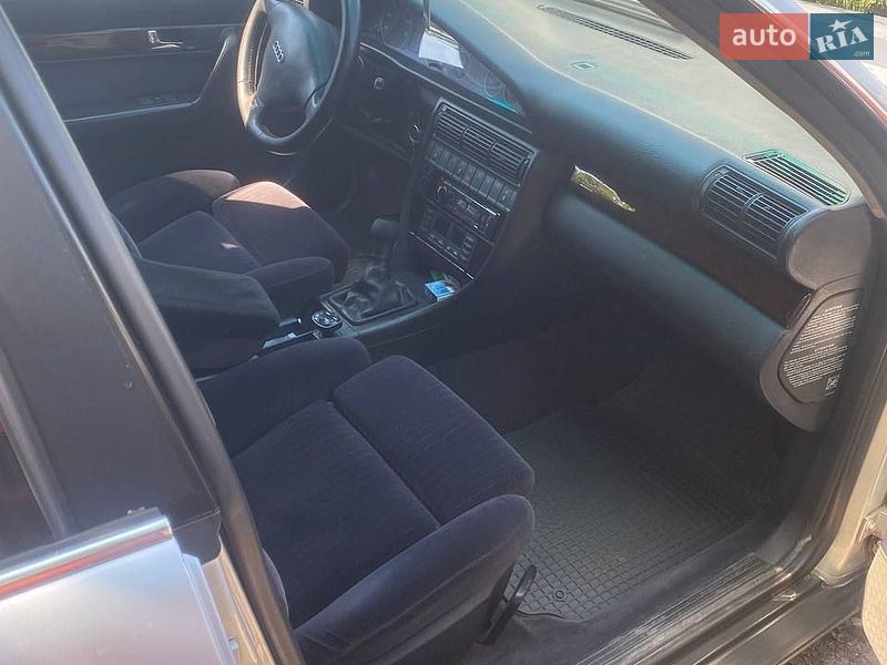 Седан Audi 100 1992 в Переяславе фото 3 Седан Audi 100 1992 в Переяславе