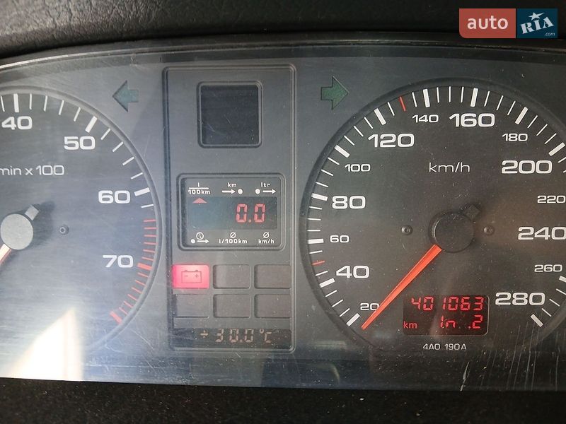 Седан Audi 100 1993 в Одессе