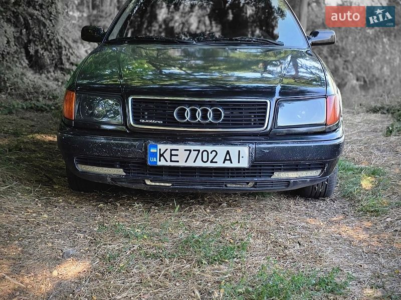 Седан Audi 100 1992 в Днепре